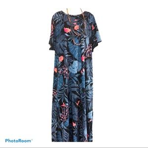 NWT LuLaRoe Maria Maxi Dress Extra Long Dress Loose Fitting - Floral 3XL